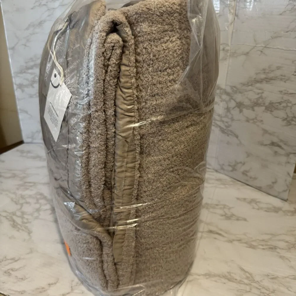 Sunday Citizen Snug Bamboo Duvet Cover In Color Taupe Size Cali King